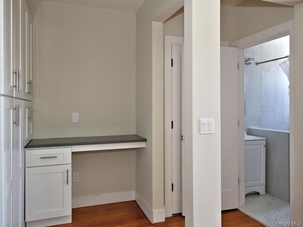 130 Centre Ave #4B - Photo 5 of 11