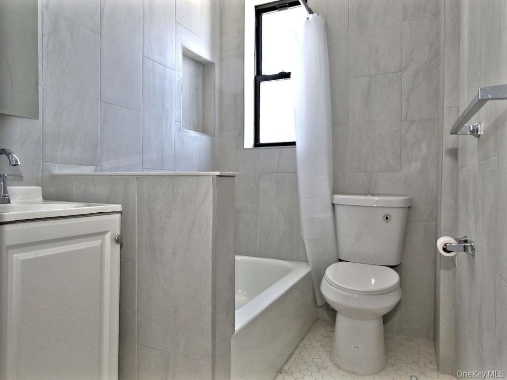 130 Centre Ave #4B - Photo 6 of 11