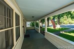 259 Woodbine Ave - Photo 6 of 28