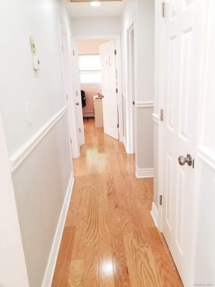 5 Jeffrey Ct - Photo 6 of 17