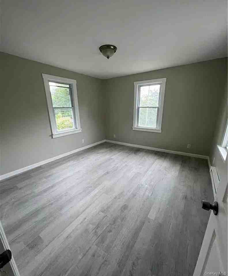 44 Highview Ter #1 - Photo 3 of 4