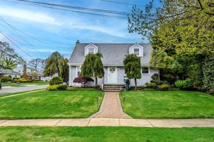 25 E Shore Dr - Photo 1 of 1