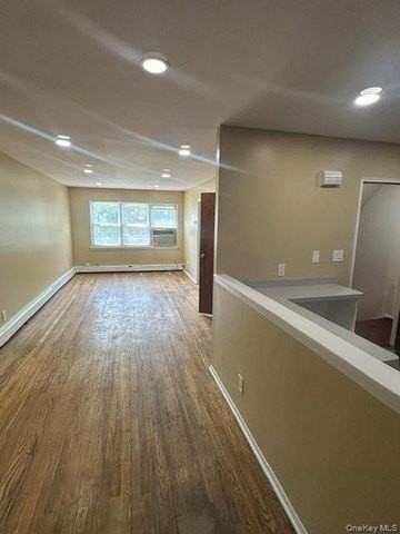 3029 70th St #2ndFL - Photo 4 of 16