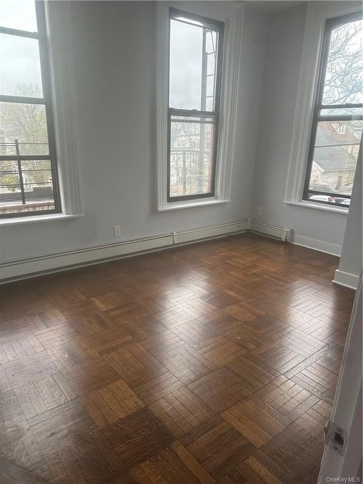 251 Warburton Ave #2N - Photo 6 of 7