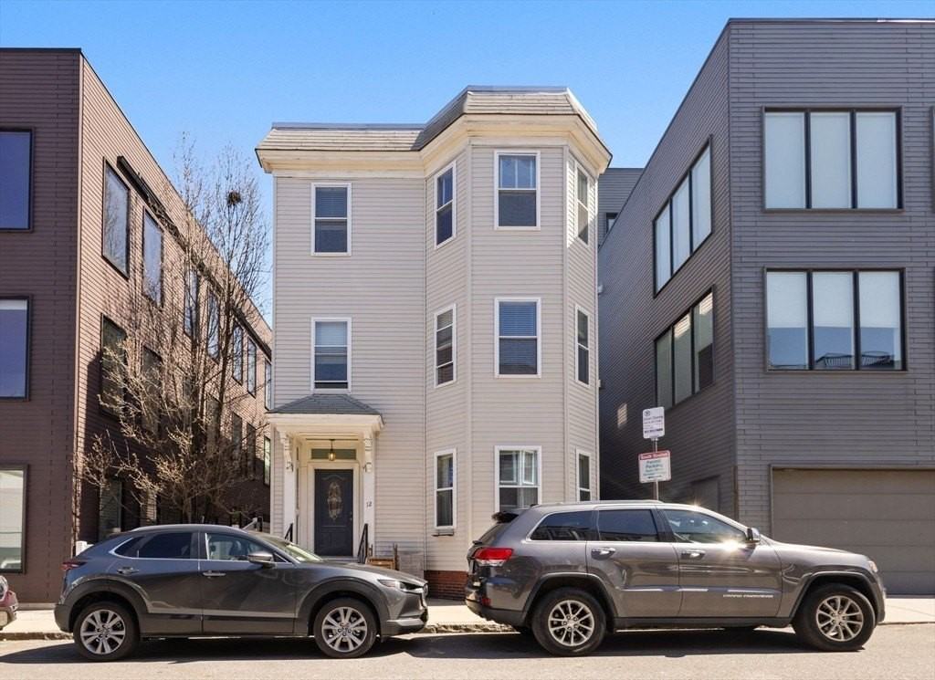 12 I St #3 - Photo 2 of 22