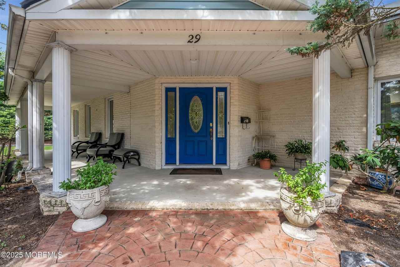 29 Woodrow St - Photo 2 of 42
