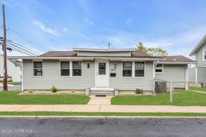 featured image of 1800 Pine Ter