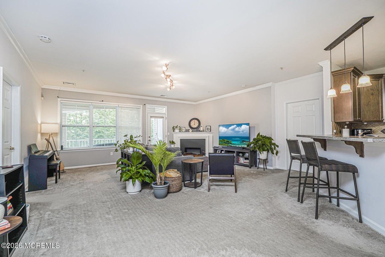 624 Sloan Ct #624 - Photo 3 of 23