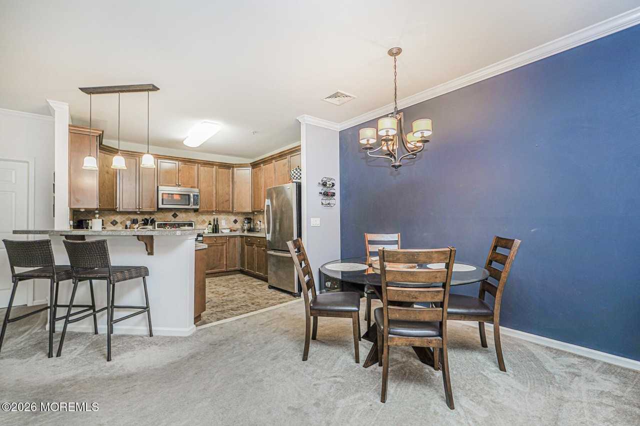 624 Sloan Ct #624 - Photo 7 of 23