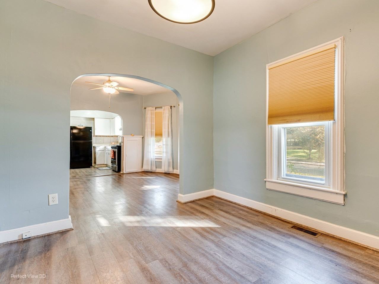 358 Mississippi Ave - Photo 2 of 11
