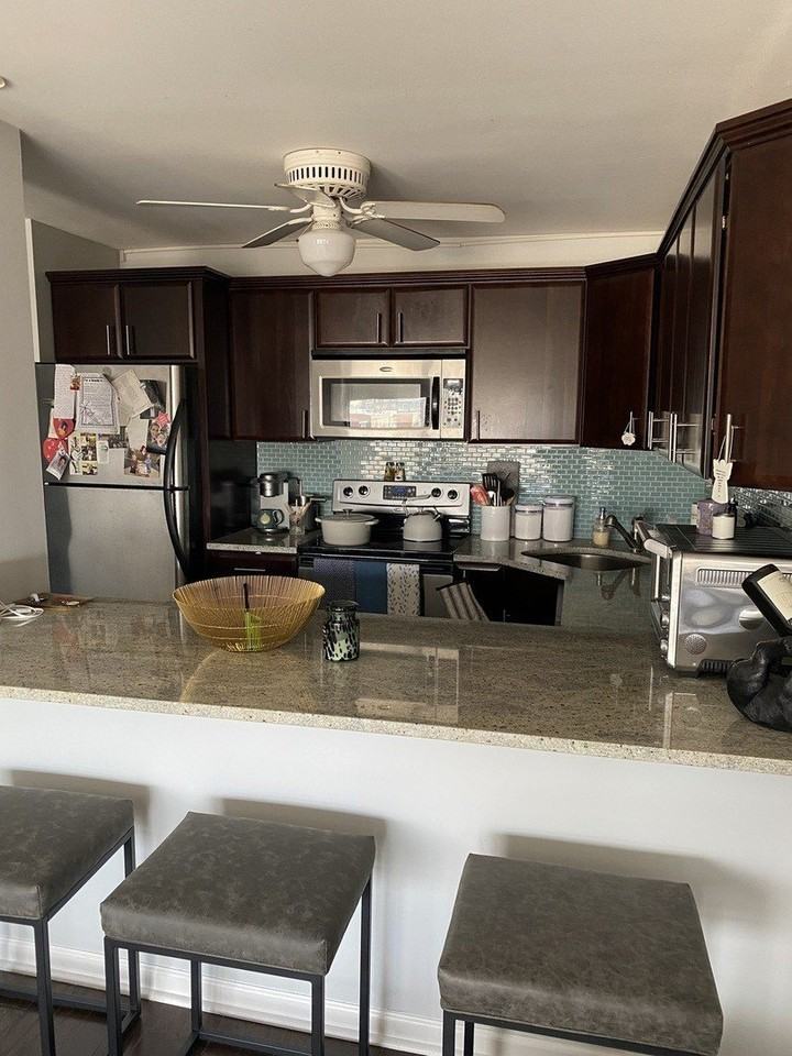 1540 N La Salle Dr #1106 - Photo 6 of 15