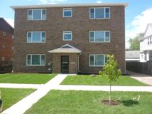 9522 S 53rd Ave #1N - Photo 1 of 1