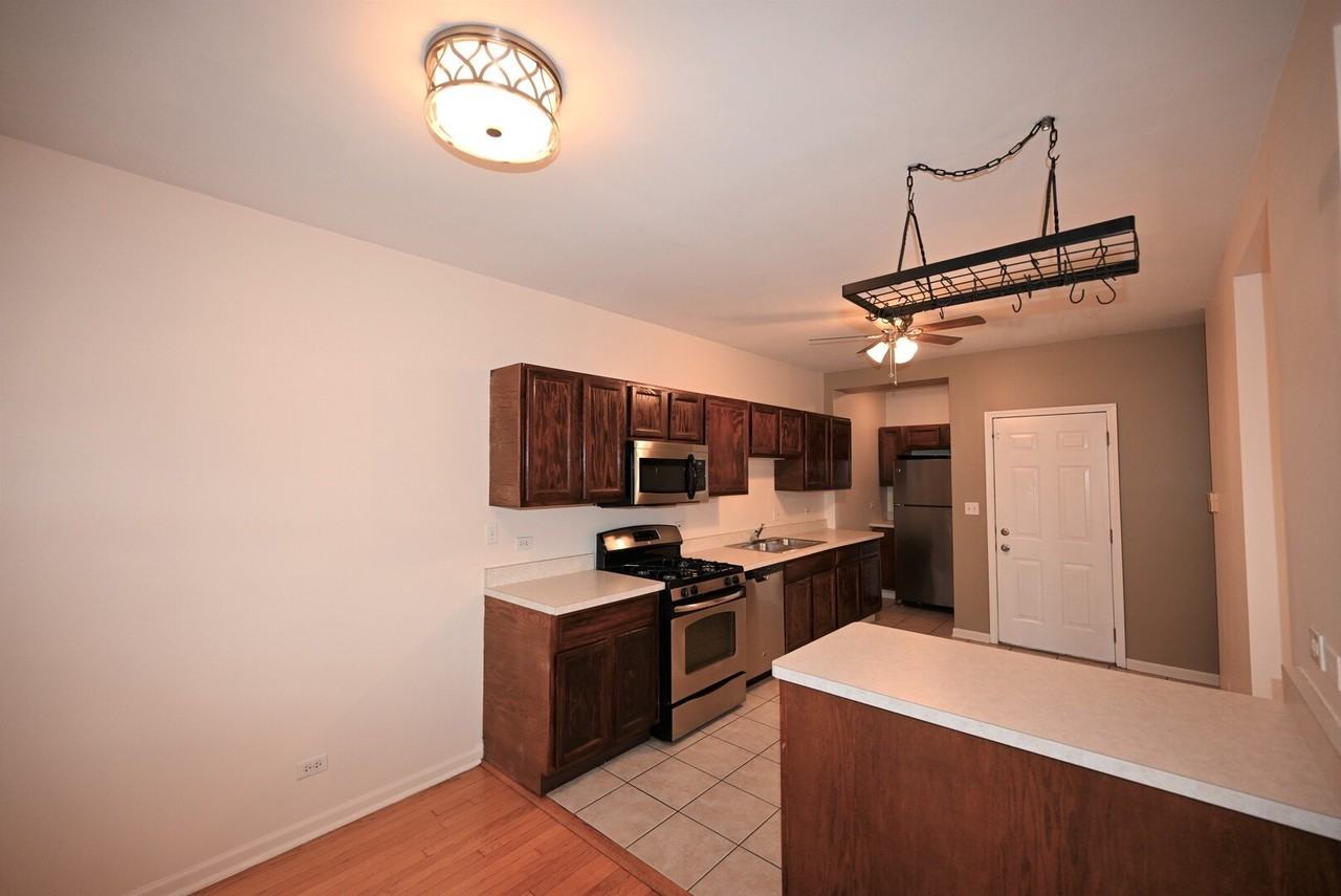 5400 N Campbell Ave #1B - Photo 7 of 26