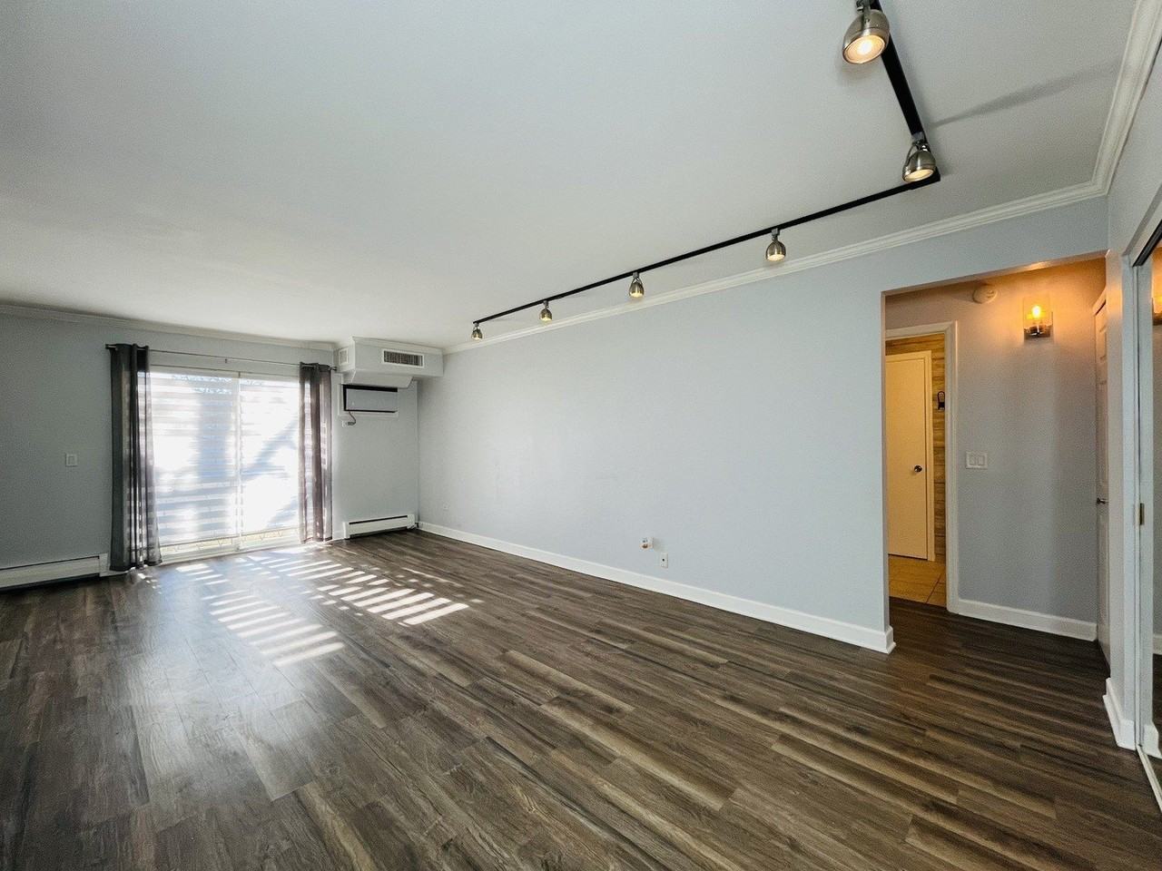 2419 E Olive St #2G - Photo 4 of 21