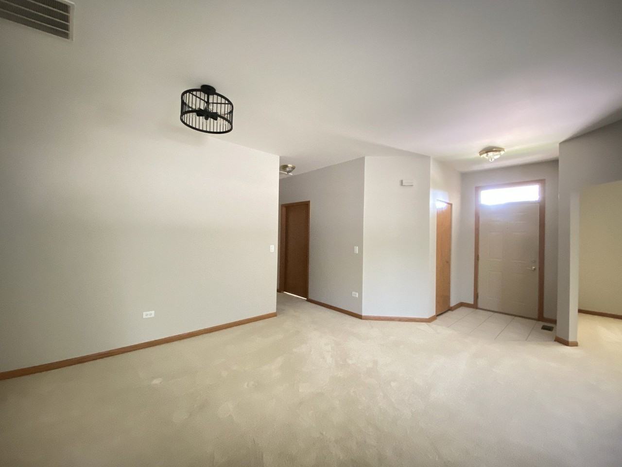13520 S Buckthorn Ln - Photo 3 of 20