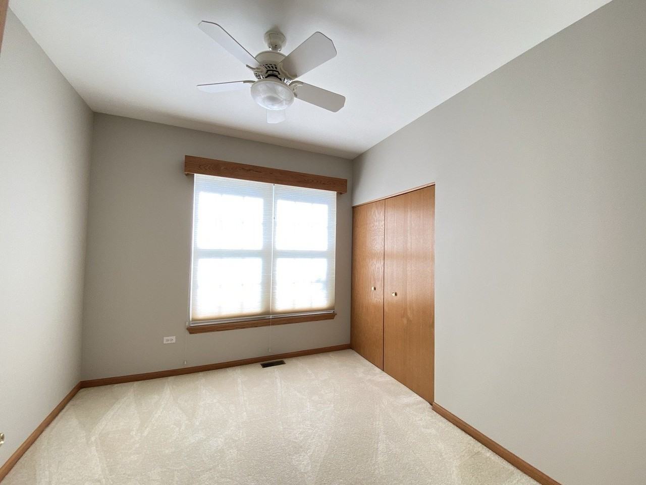 13520 S Buckthorn Ln - Photo 6 of 20