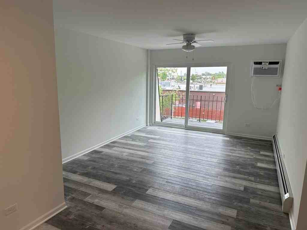 15B E Dundee Quarter Dr #301 - Photo 3 of 14