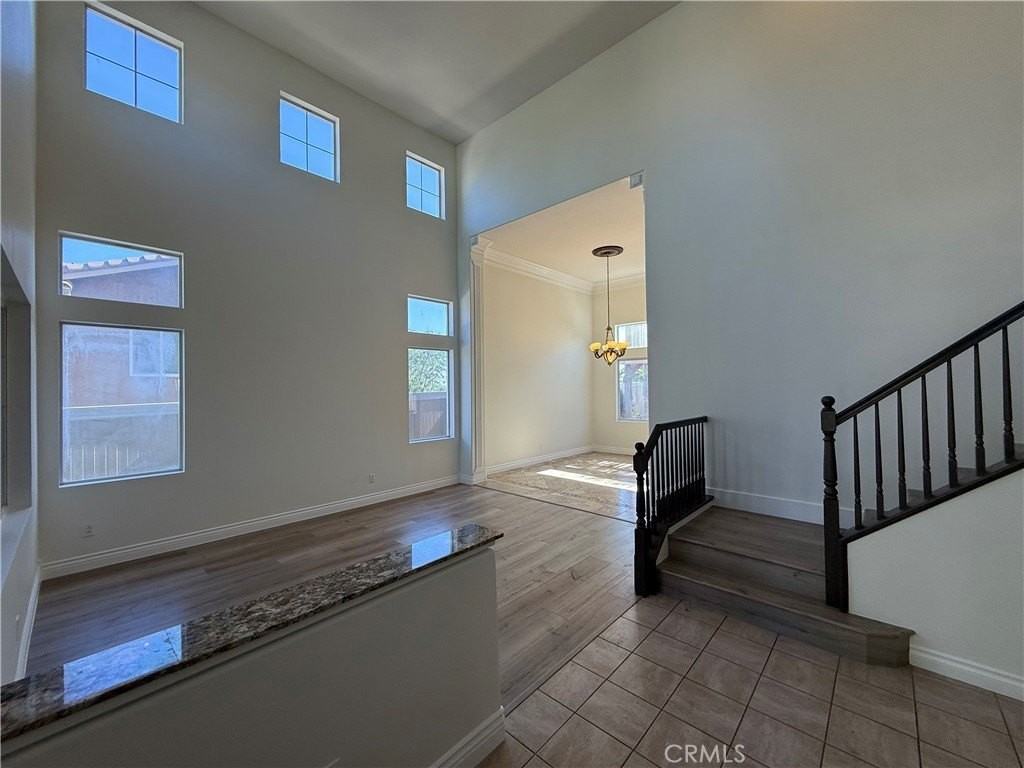 3299 Rexford Way - Photo 7 of 29