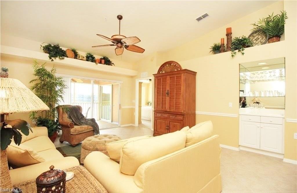 2820 Cypress Trace Cir #2023 - Photo 4 of 26