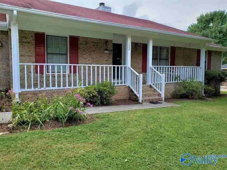 132 Raleigh Way - Photo 2 of 16