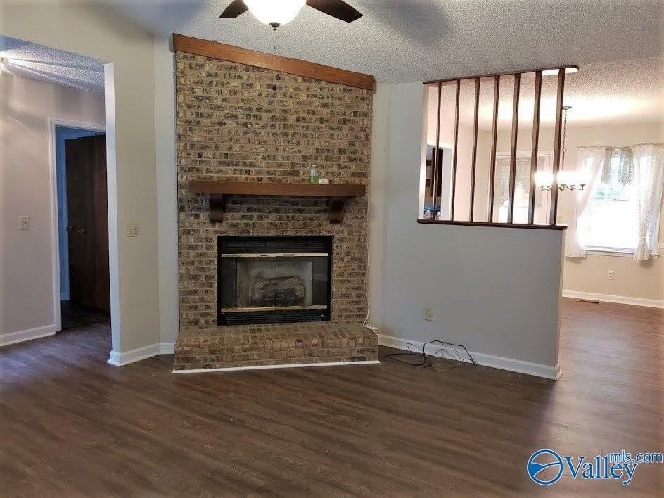 132 Raleigh Way - Photo 3 of 16