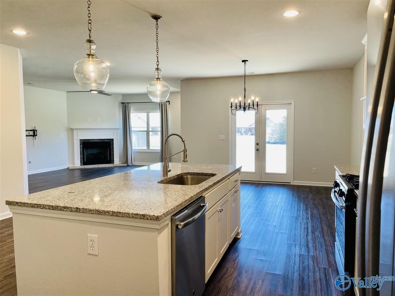 7305 Kendama Ct Se - Photo 7 of 44