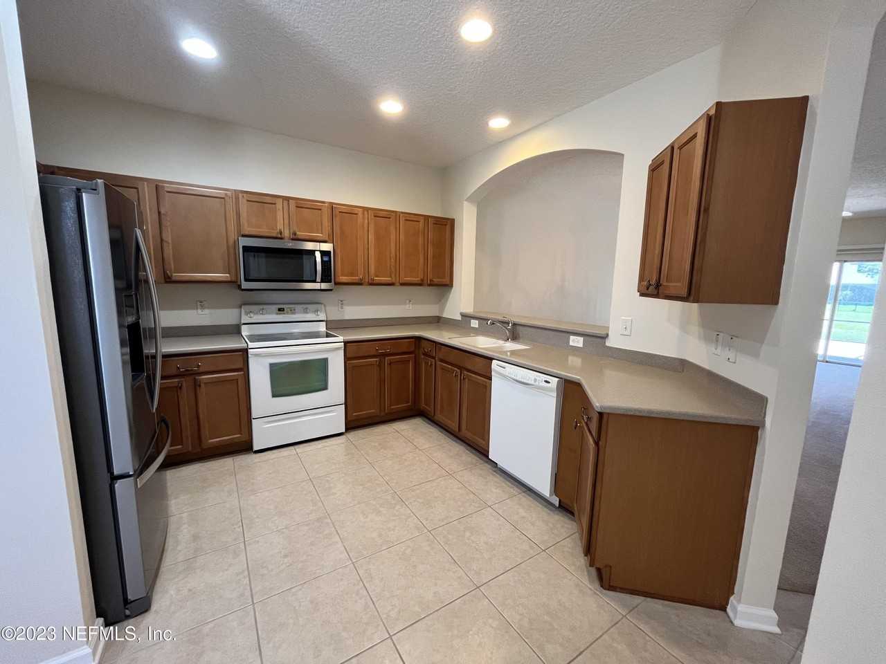 1590 Calming Water Dr - Photo 6 of 34