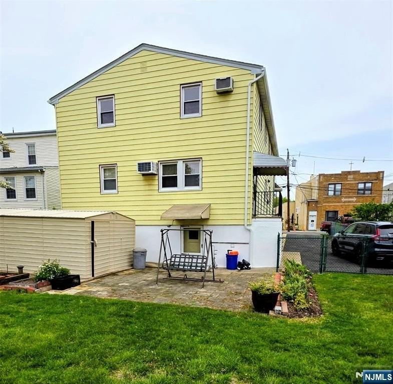 648 Milton Ave 1st Fl - Photo 2 of 21