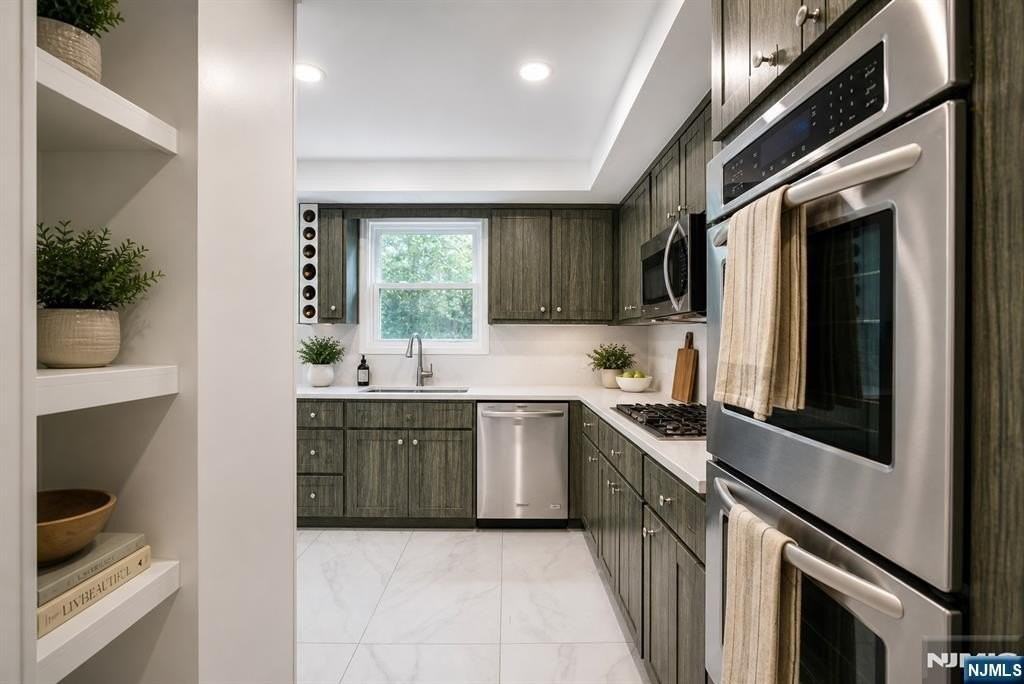 91 Birchwood Rd - Photo 6 of 14