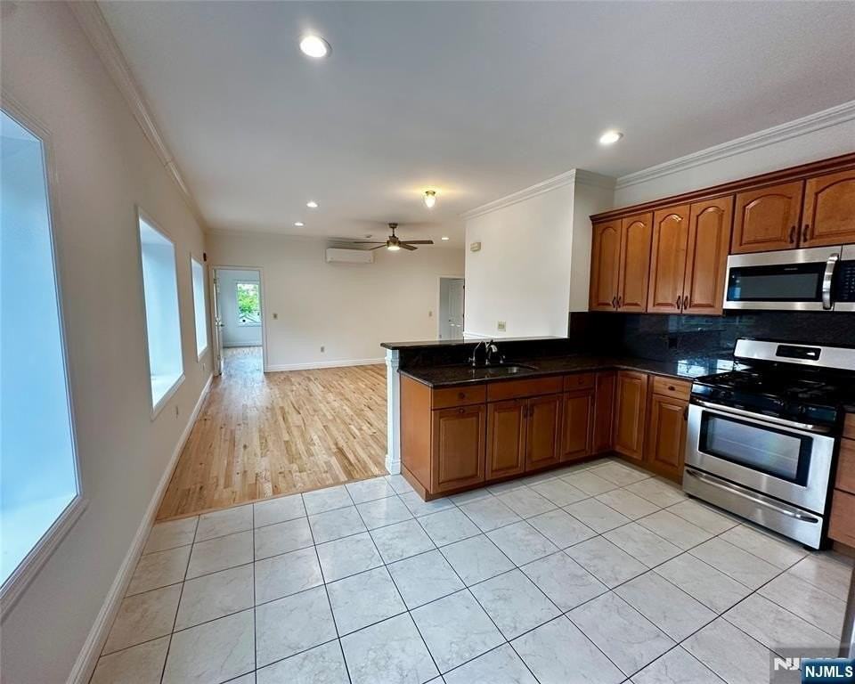 35 N Farview Ave - Photo 3 of 15