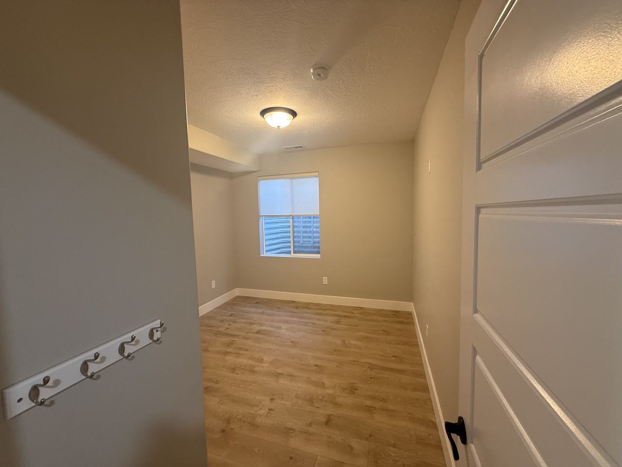 9962 S Colton Spring Ln - Photo 4 of 22