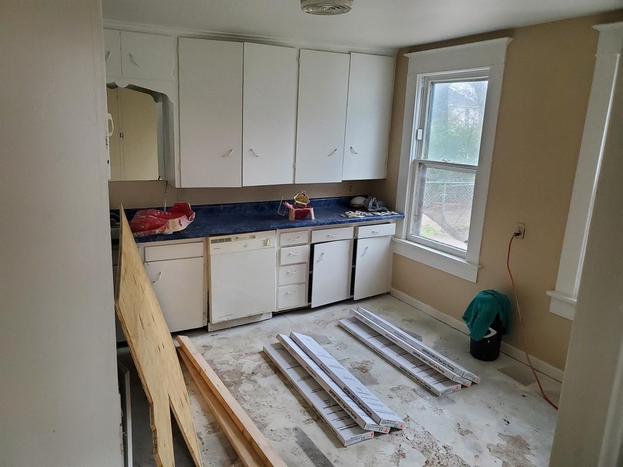 427 N 13th St #1 - Photo 3 of 3
