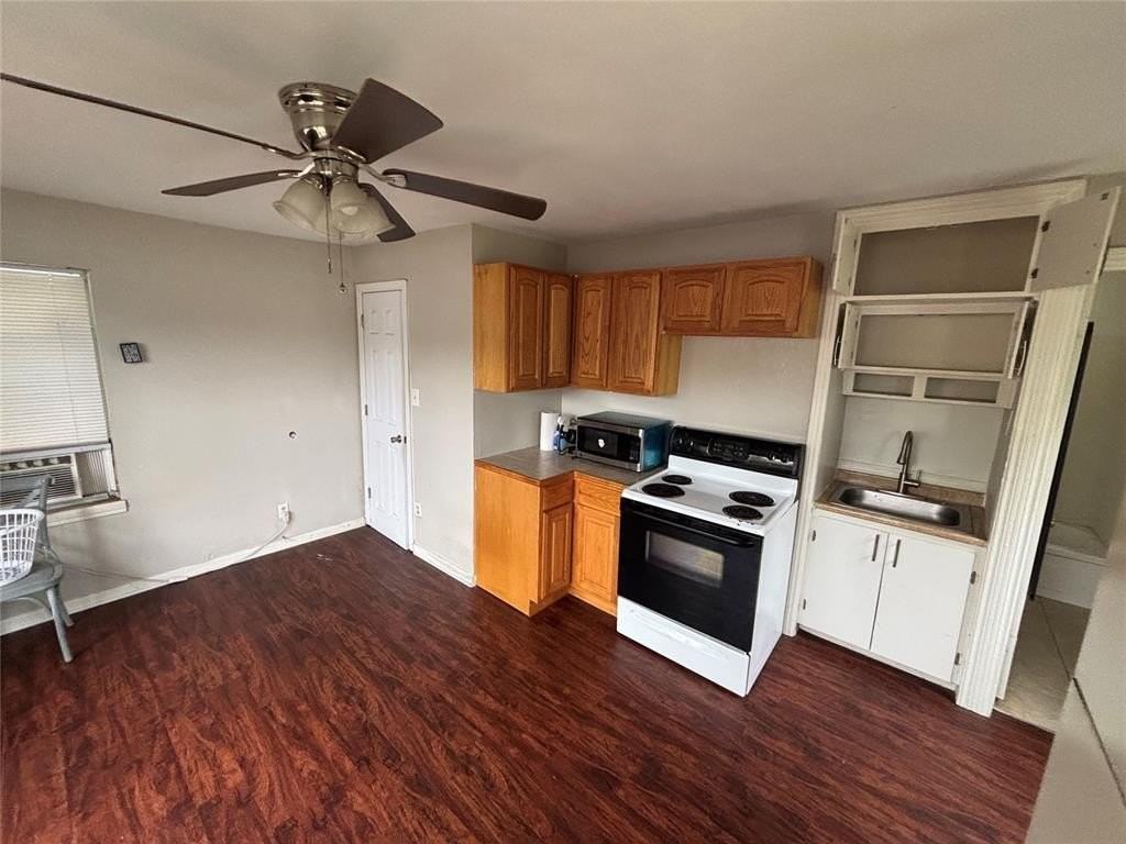 1840 Nw 12th St - Photo 4 of 5