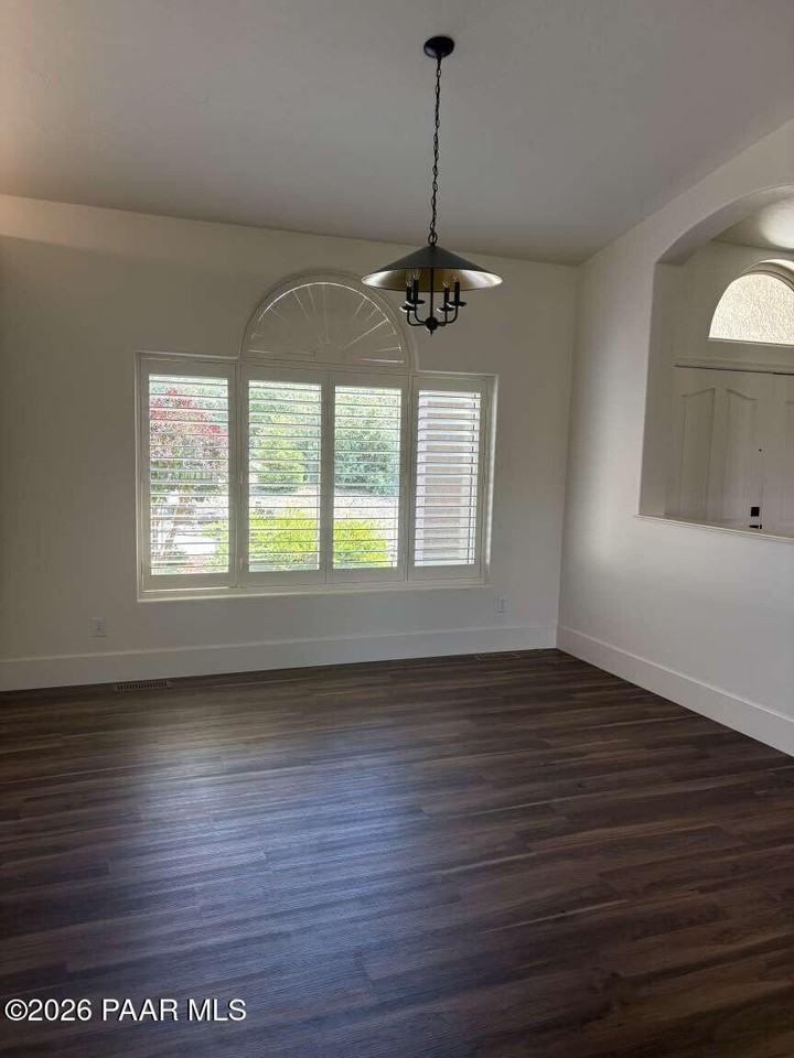 4974 Cactus Pl - Photo 4 of 6