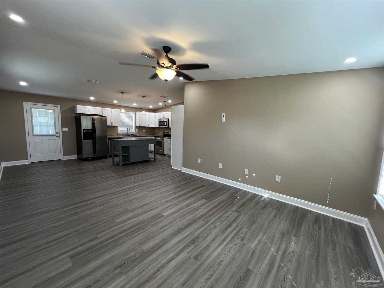 4551 Teston Dr - Photo 6 of 27