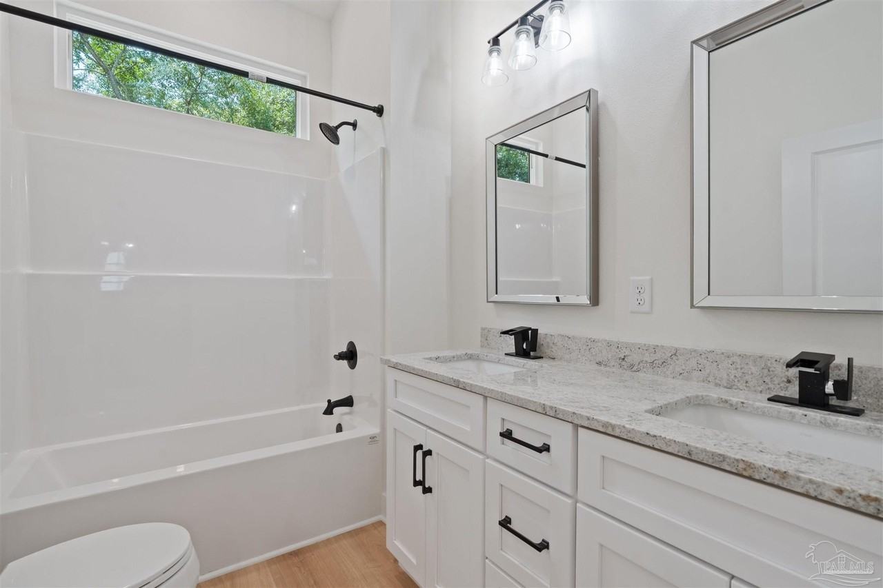 418 N C St - Photo 6 of 18