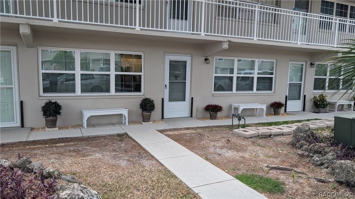 41 Beach Ln #D4