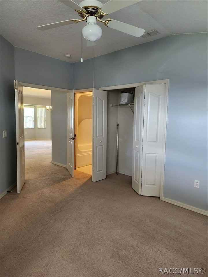1815 W Shanelle Path - Photo 5 of 17
