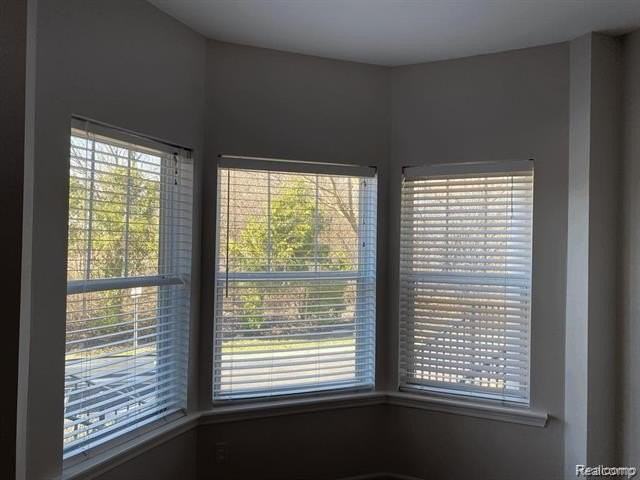 41670 Tera Ln - Photo 5 of 27