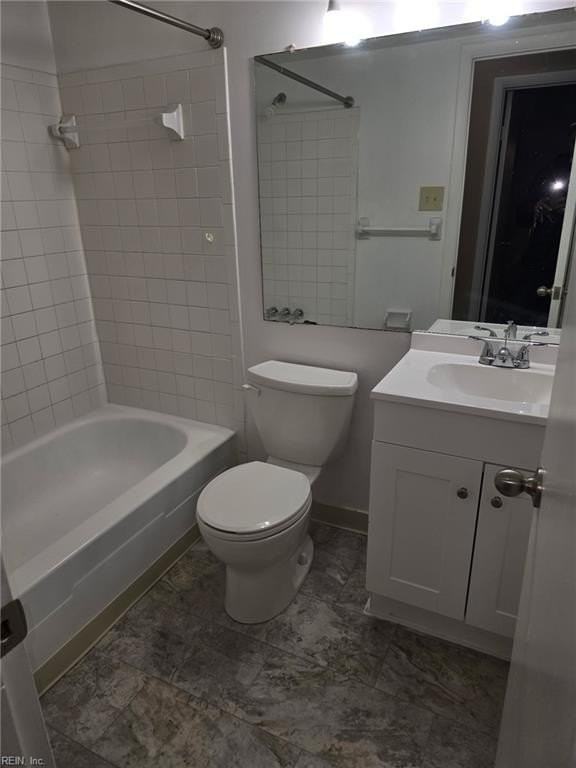 831 Devonshire Ct - Photo 4 of 6