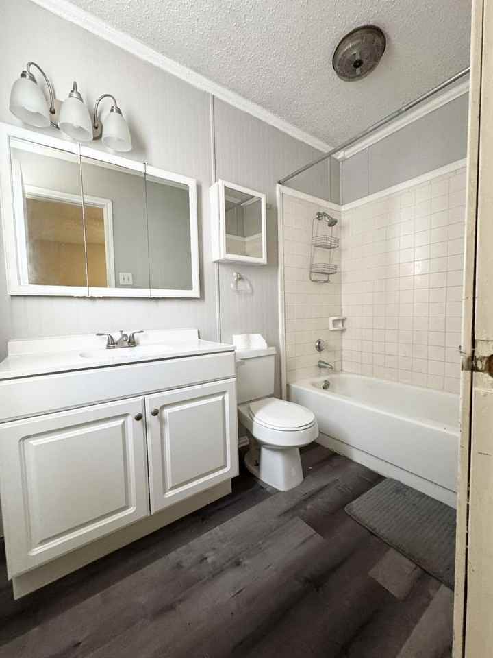 1569 Clayton St - Photo 5 of 13
