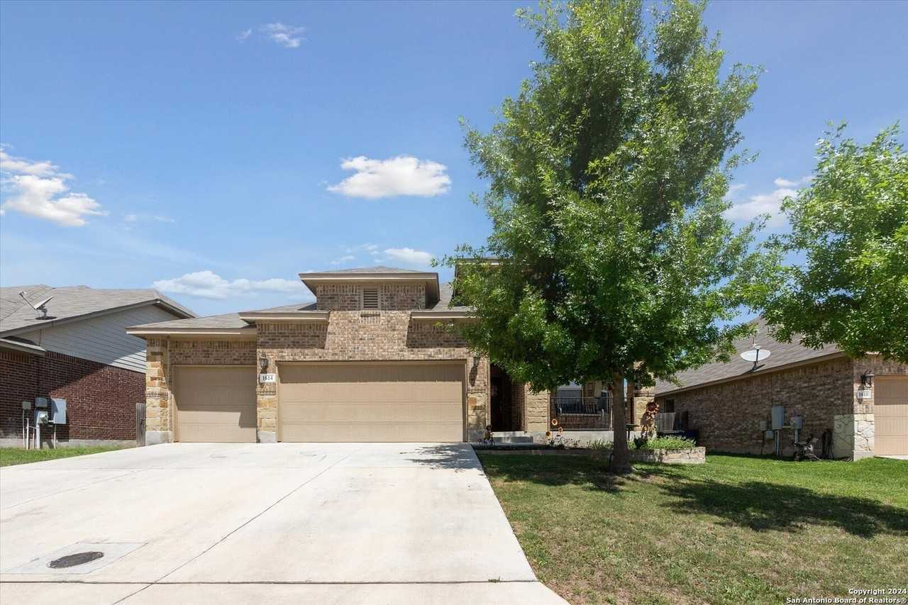 1614 Sun Canyon Blvd - Photo 3 of 45