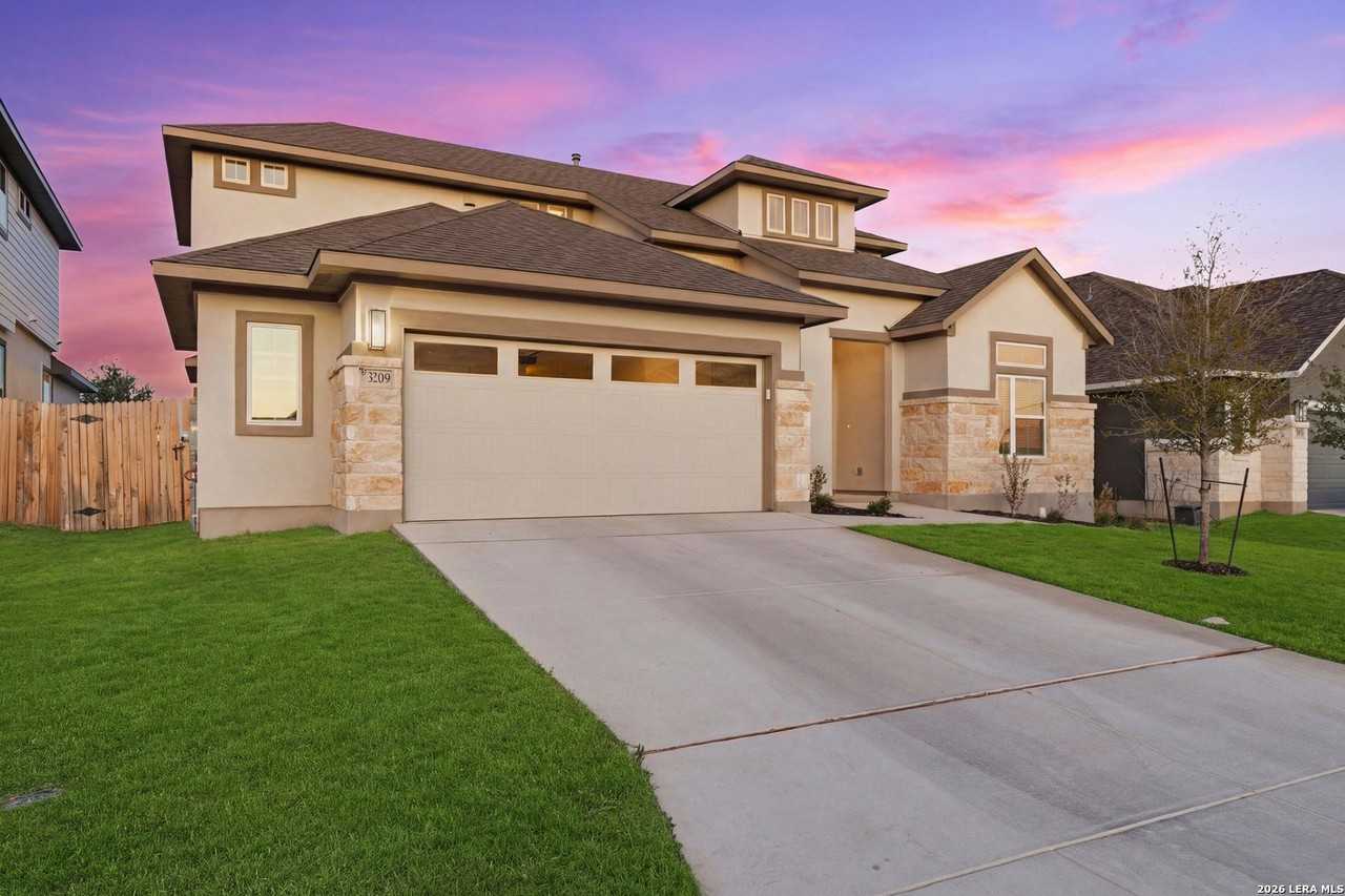 3709 Pin Oak Hls - Photo 4 of 40