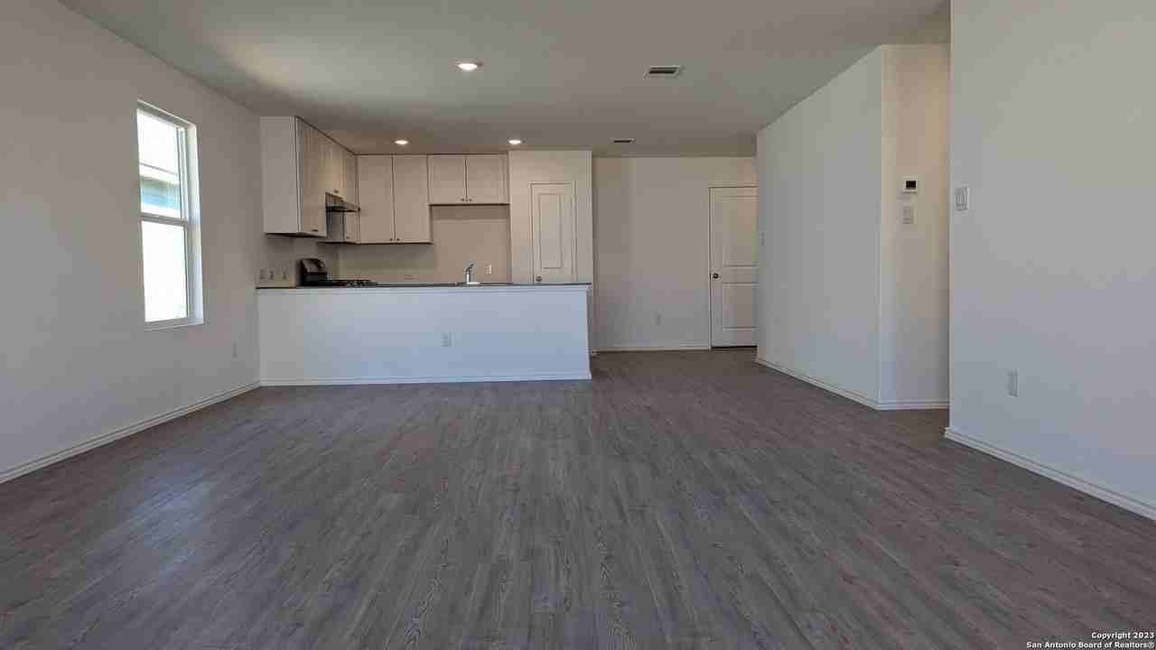 12907 Rosemary Bnd - Photo 6 of 29