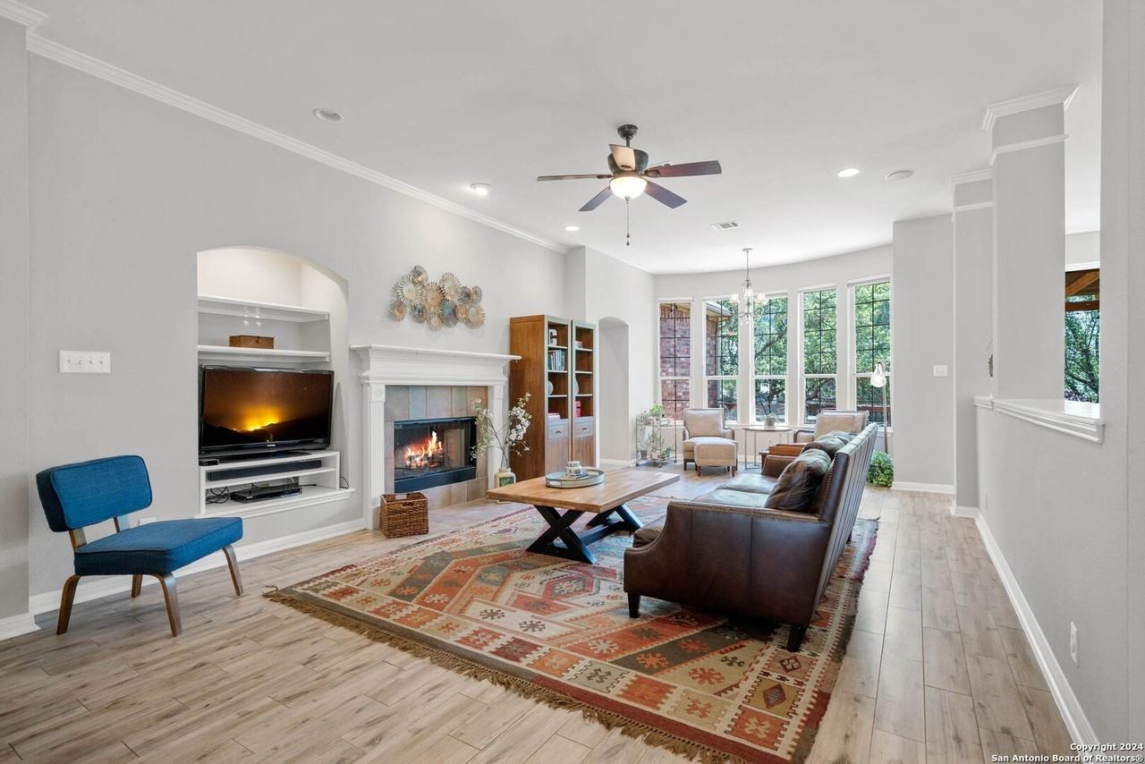 2610 Rogers Frk - Photo 5 of 39