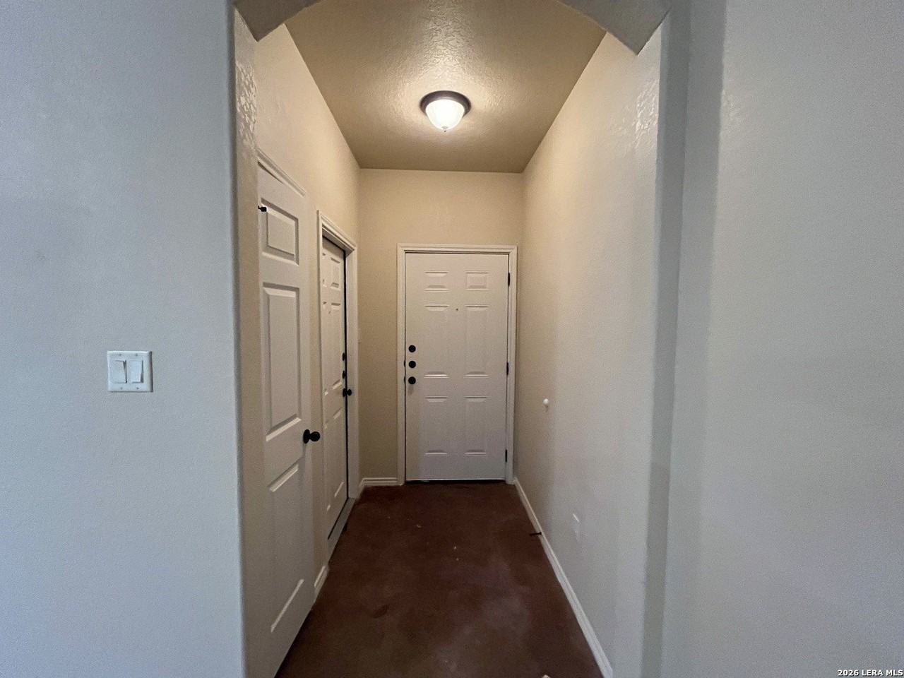 698 Saengerhalle Rd - Photo 3 of 25