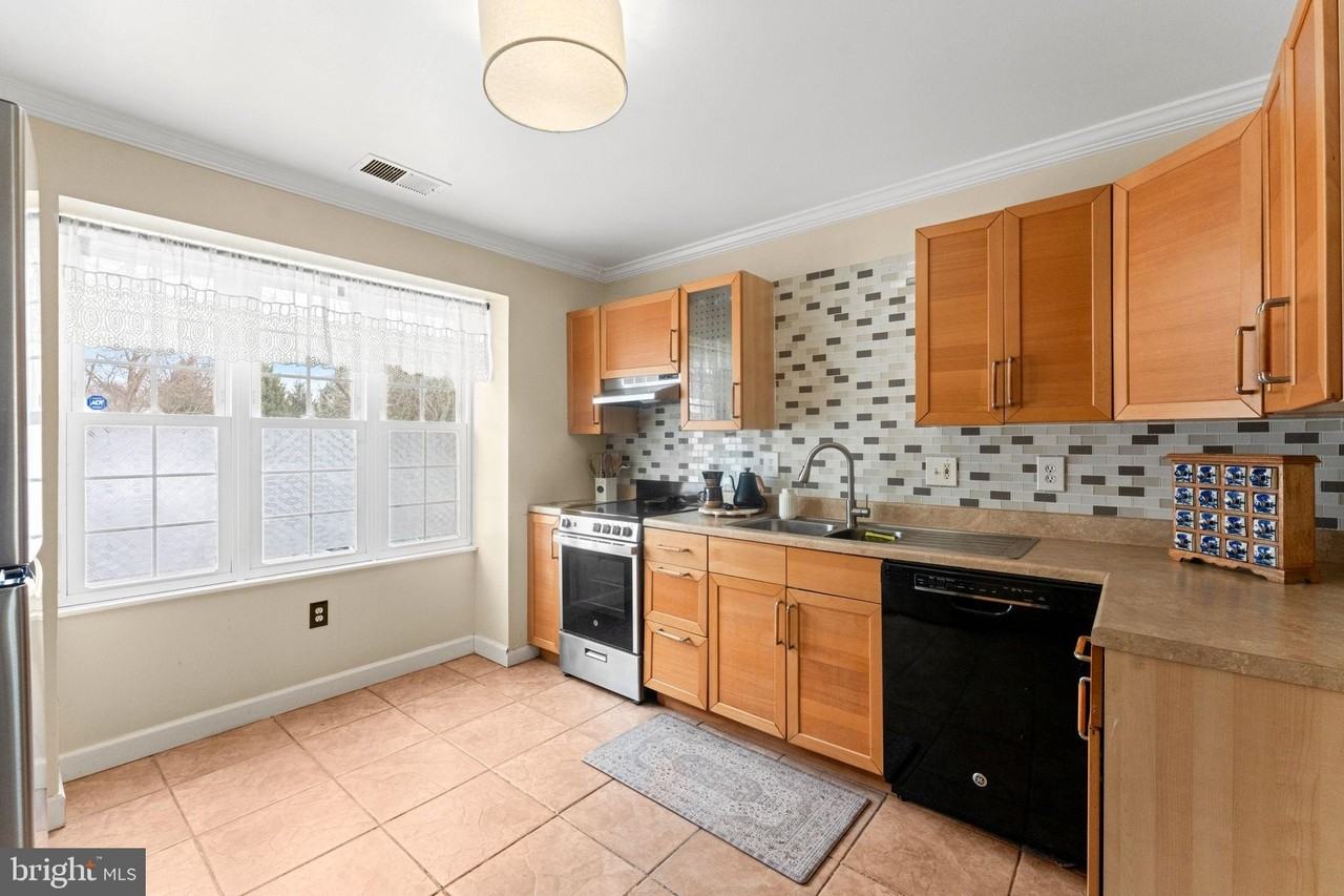 18310 Timko Ln #99 - Photo 4 of 31