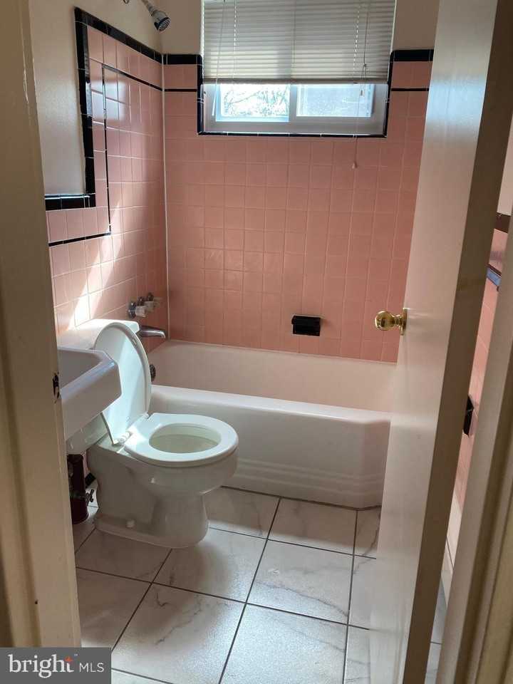 2025 E W Highway - Photo 5 of 13
