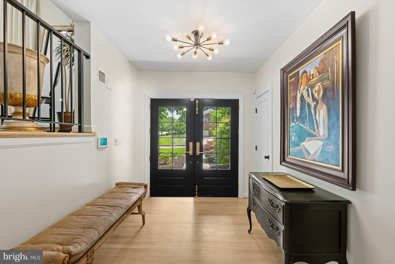 6401 Crane Ter - Photo 3 of 22