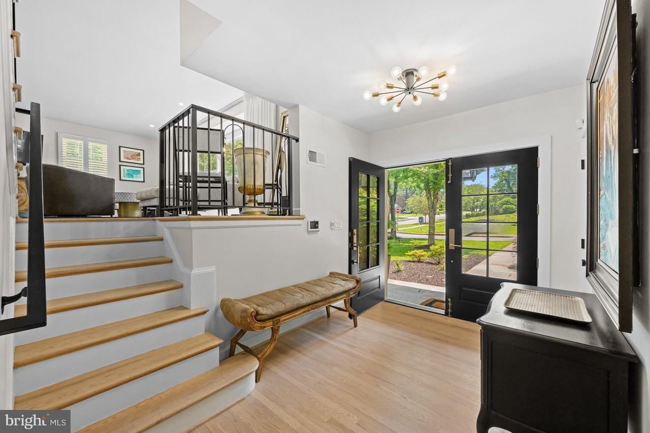 6401 Crane Ter - Photo 4 of 22